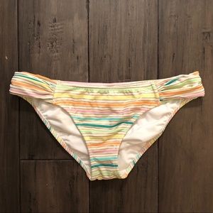 Victoria’s Secret | Ruched Sides Swim Bottoms